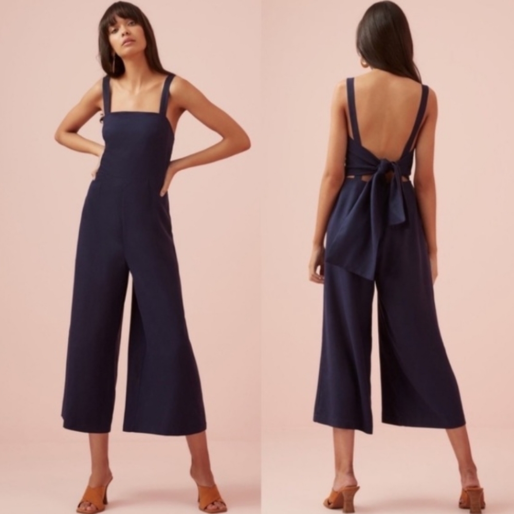 NWT Finders Keepers Limoncello Jumpsuit Navy Cropped Wide Leg Tie Back 10 Linen